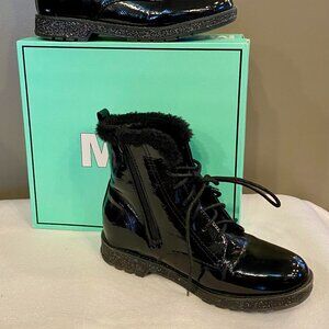 Girls Black Patent Leather Fur Lined Boots with Inside Zipper and Sparkle Sole 4